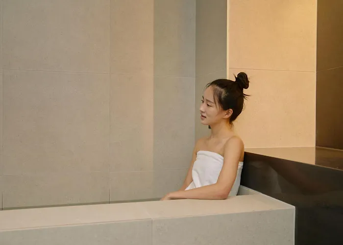 Hotel Cave By Anook Sungshin Women's *