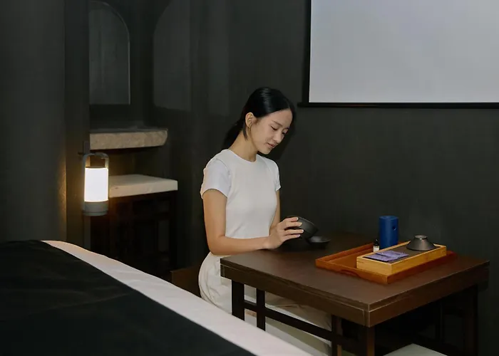 Hotel Cave By Anook Sungshin Women's Seoul