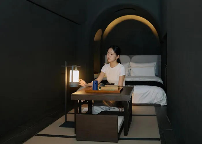 Hotel Cave By Anook Sungshin Women's Seoul