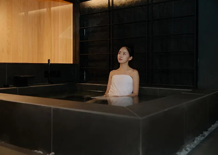 Cave By Anook Sungshin Women's Seoul