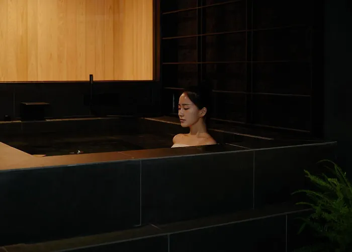 Cave By Anook Sungshin Women's Hotel Seoul